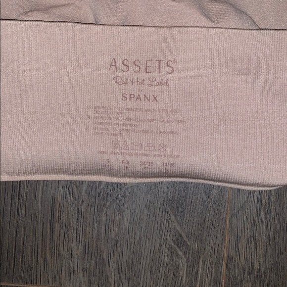 Tan spanks - Picture 3 of 3